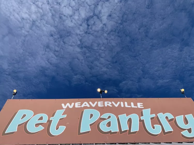 Weaverville Pet Pantry, Tennessee, Weaverville